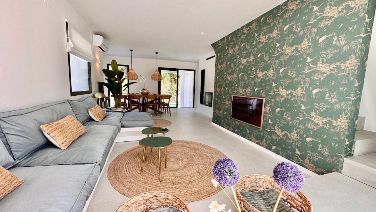Villa Floris Moraira 500M To Sand Beach Moraira Saturday Arrive-Leave Only المظهر الخارجي الصورة